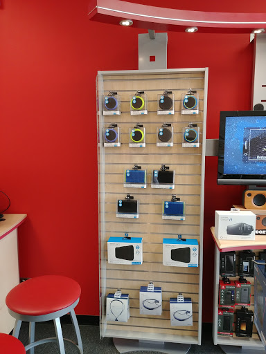 Cell Phone Store «Verizon Authorized Retailer, TCC», reviews and photos, 2164 Randall Rd, Carpentersville, IL 60110, USA