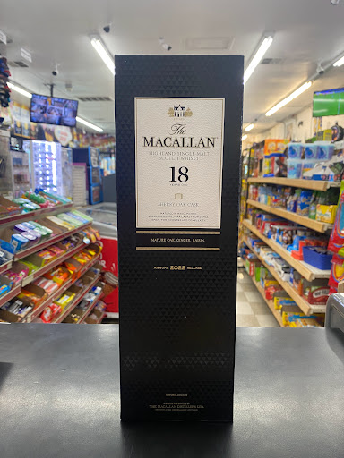 Liquor Store «Liquor store Sahara Liquor», reviews and photos, 4601 W Sahara Ave, Las Vegas, NV 89102, USA