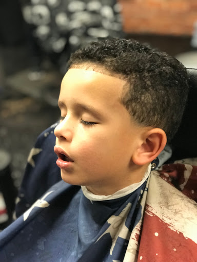 Barber Shop «Major League Barber Shop», reviews and photos, 670 Linwood Ave, Whitinsville, MA 01588, USA