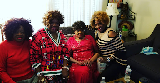 Shopping Mall «Cypress Plaza Shopping Center», reviews and photos, 6824 Katella Ave, Cypress, CA 90630, USA