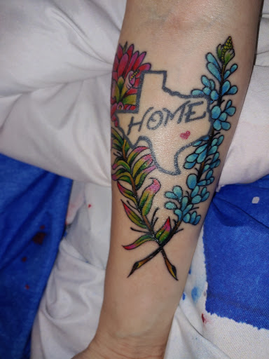 Tattoo Shop «Electro Magnetic Tattoo Studio», reviews and photos, 1005 Canal Dr, Chesapeake, VA 23323, USA