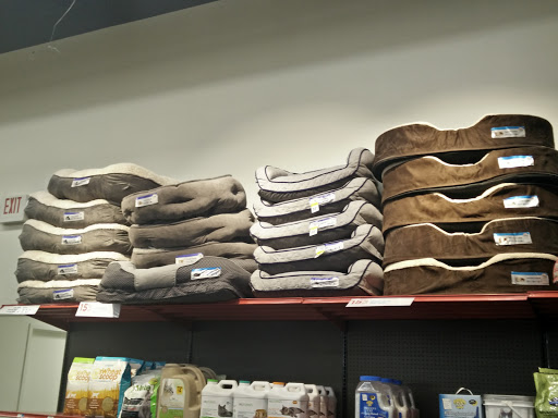 Pet Supply Store «Petco Animal Supplies», reviews and photos, 3495 Sports Arena Blvd, San Diego, CA 92110, USA