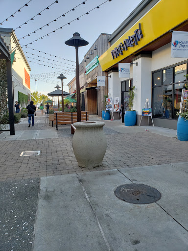 Shopping Mall «Alameda South Shore Center», reviews and photos, 523 South Shore Center W, Alameda, CA 94501, USA