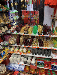 Oriental Fashion Store and feng shui gifts and crafts