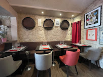 Atmosphère du Restaurant français La Cave à Champagne à Épernay - n°12