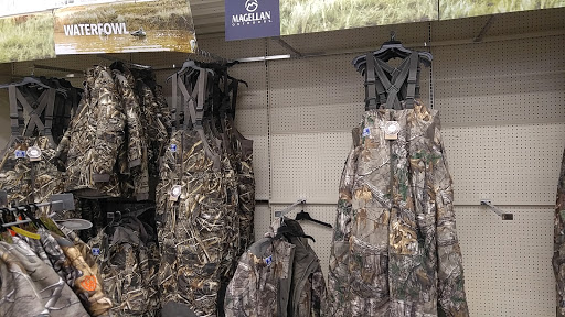 Sporting Goods Store «Academy Sports + Outdoors», reviews and photos, 2804 Business Center Dr, Pearland, TX 77584, USA