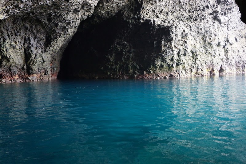 小樽青の洞窟プロロマリンクルージング