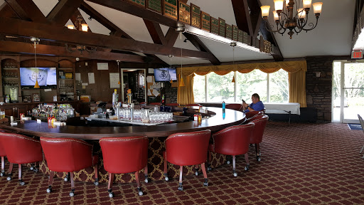 Country Club «Heritage Country Club», reviews and photos, 85 Sampson Rd, Charlton, MA 01507, USA