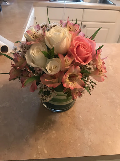 Florist «DJ FLOWERS & GIFTS», reviews and photos, 533 TX-121, Lewisville, TX 75067, USA