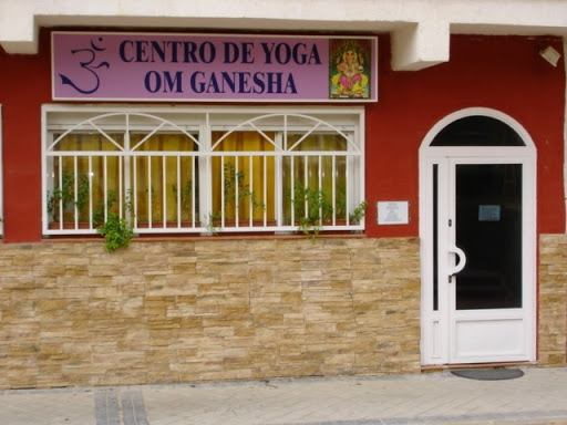 Yogamostoles Centro De Yoga. Pilates Om Ganesha