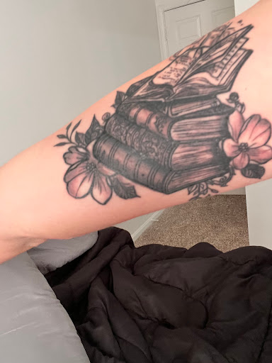 Explore mom name tattoo ideas for guys, creative tattoo ideas in Denton, available at Dark Age Tattoo Studio