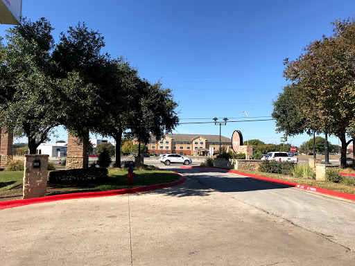 Tire Shop «Discount Tire Store - Round Rock, TX», reviews and photos, 3115 S Interstate 35, Round Rock, TX 78664, USA