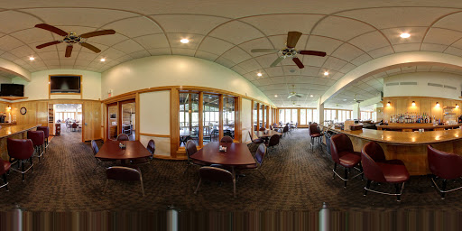 Golf Course «El Paso Golf Club», reviews and photos, 2860 County Rd 600 N, El Paso, IL 61738, USA