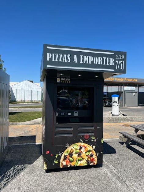 Revolution Pizza / Distributeur Automatique de Pizzas 24/7 à Romilly-sur-Seine (Aube 10)