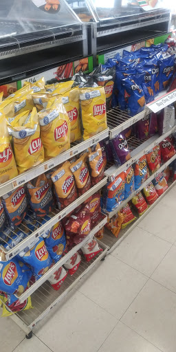 Convenience Store «7-Eleven», reviews and photos, 403 Clearwater Largo Rd N, Largo, FL 33770, USA