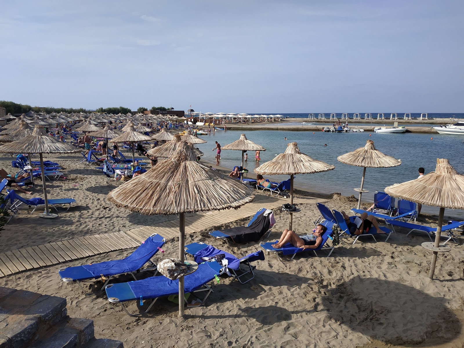 Foto von Drapano beach mit viele kleine buchten