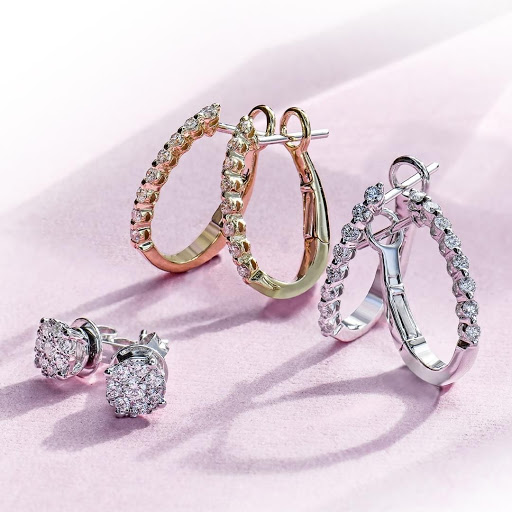 Jewelry Store «SVS Fine Jewelry», reviews and photos, 3323 Long Beach Rd, Oceanside, NY 11572, USA