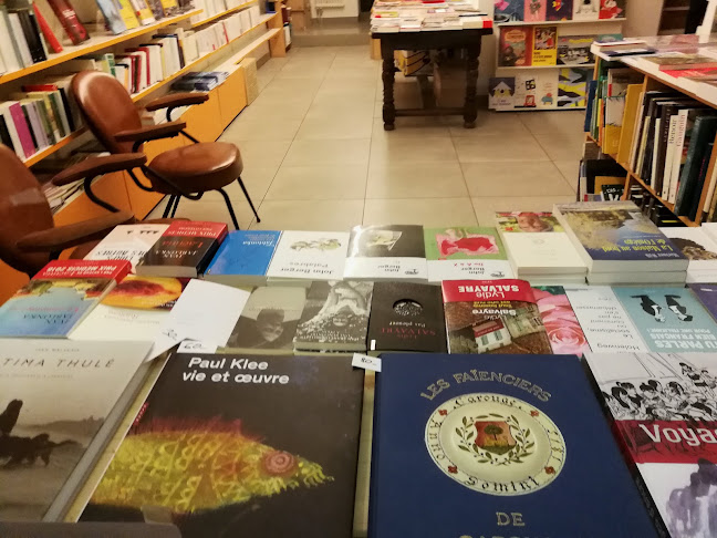Rezensionen über Parnasse (le) in Genf - Buchhandlung