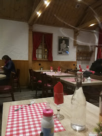 Atmosphère du Restaurant La Tartiflette à Bourg-Saint-Maurice - n°5