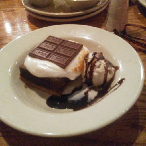 American Restaurant «Cracker Barrel Old Country Store», reviews and photos, 550 Co Rd 117, Buda, TX 78610, USA