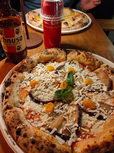 Vulcanica Pizzeria in Acireale, Città Metropolitana di Catania