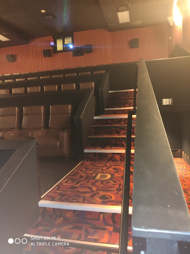 Movie Theater «Cinemark 16», reviews and photos, 15171 Crossroads Pkwy, Gulfport, MS 39503, USA
