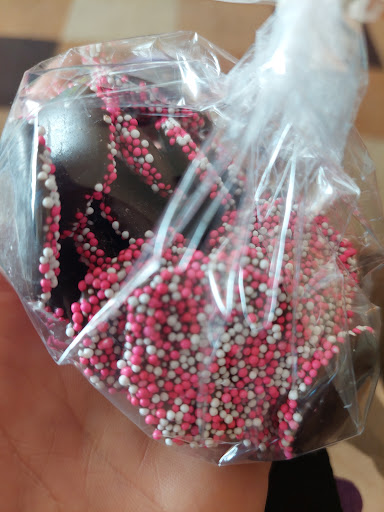 Candy Store «Champagne Chocolates LLC», reviews and photos, 65 Macomb Pl #E, Mt Clemens, MI 48043, USA