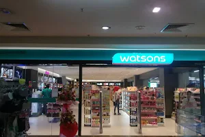 Watsons Megamall Pinang Shop image