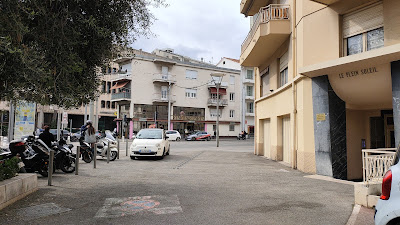 Attal Nadine à Nice
