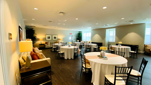 Funeral Home «Blount & Curry Funeral Home- MacDill Avenue Chapel», reviews and photos, 605 S MacDill Ave, Tampa, FL 33609, USA