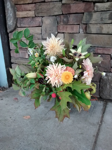 Florist «Emerald Petals», reviews and photos, 3948 N Mississippi Ave, Portland, OR 97227, USA