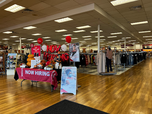 Department Store «T.J. Maxx», reviews and photos, 875 Queen St, Southington, CT 06489, USA