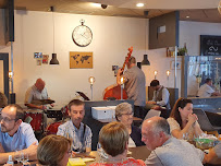 Atmosphère du Restaurant Chez Madeleine à Noyelles-Godault - n°19