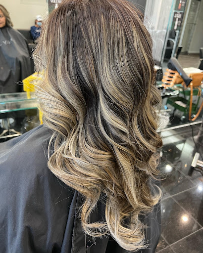 Hair Salon «Emily J Aveda Salon», reviews and photos, 3473 Old Norcross Rd #203, Duluth, GA 30096, USA