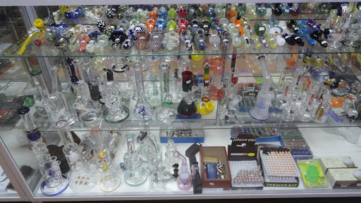 Tobacco Shop «Route Thirty Eight Smoke Shop», reviews and photos, 553 Main St, Tewksbury, MA 01876, USA