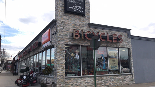 Bicycle Store «Mineola Bicycle, Fitness & Mower», reviews and photos, 475 Jericho Turnpike, Mineola, NY 11501, USA