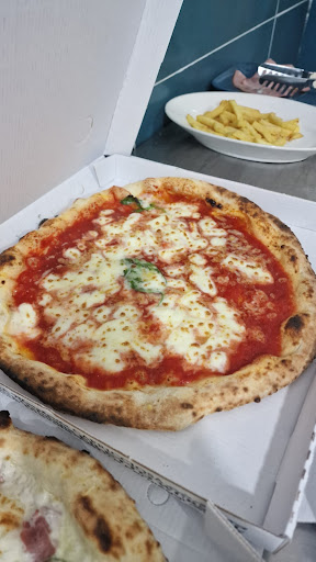 Enrico Ferretti Pizzeria in Marigliano, Città Metropolitana di Napoli