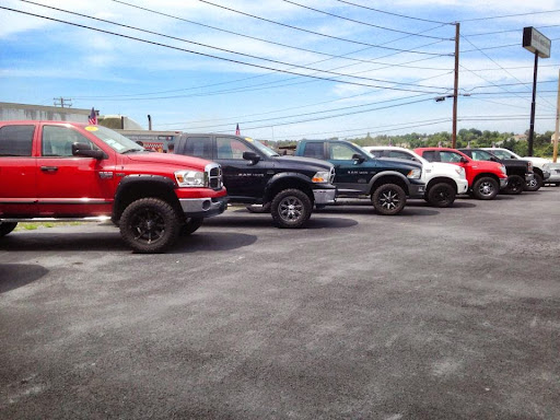 Used Car Dealer «Auto Connection of Harrisburg», reviews and photos, 7451 Paxton St, Harrisburg, PA 17111, USA