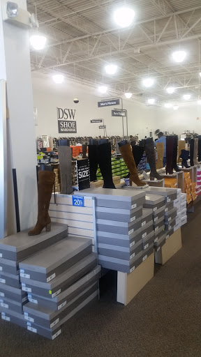 Shoe Store «DSW Designer Shoe Warehouse», reviews and photos, 8110 Mall Pkwy, Lithonia, GA 30038, USA