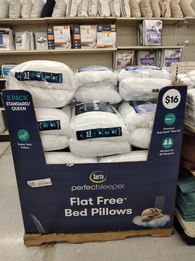 Discount Store «Big Lots», reviews and photos, 1699 River Oaks Dr, Calumet City, IL 60409, USA