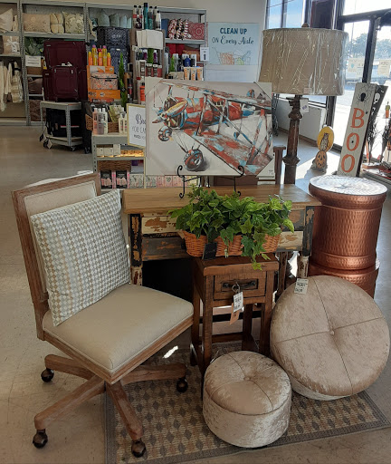 Home Goods Store «Tuesday Morning», reviews and photos, 6808 Huebner Rd, San Antonio, TX 78238, USA