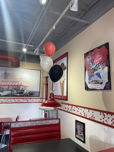 Grocery Store «ACME Markets», reviews and photos, 1991 Sproul Rd, Broomall, PA 19008, USA