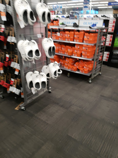 Sporting Goods Store «Academy Sports + Outdoors», reviews and photos, 1915 Mallory Ln, Franklin, TN 37067, USA