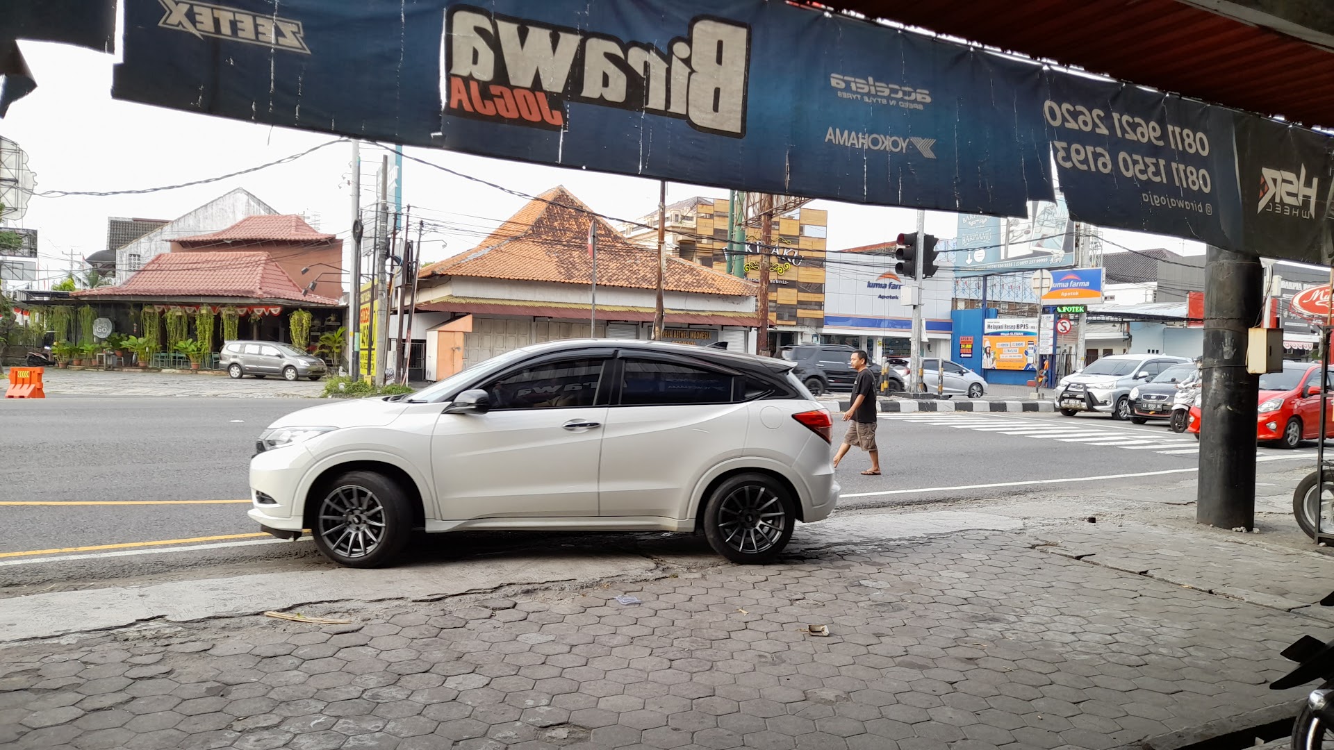 Birawa Jogja - Toko Velg & Ban Mobil Jogja Photo