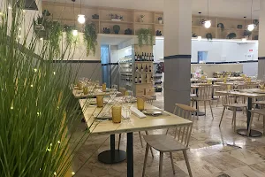 Restaurante Paulo - Tipicamente Moderno image