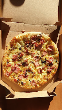 Plats et boissons du Pizzeria Domino's Pizza Montigny-le-Bretonneux - n°7