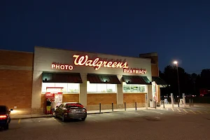Walgreens image