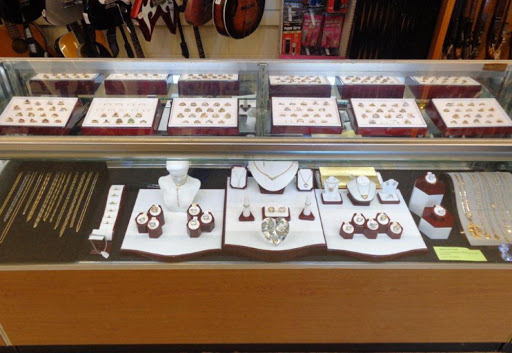 Pawn Shop «Money Market Pawn Shop», reviews and photos, 13607 SE Powell Blvd, Portland, OR 97236, USA