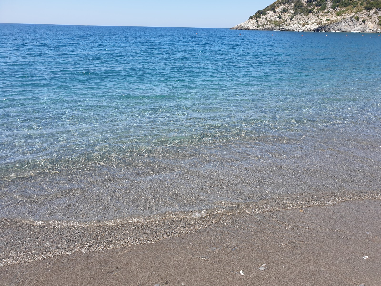 Foto de Spiaggia di Castrocucco localizado em área natural