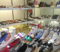 Oprah's shoes photo